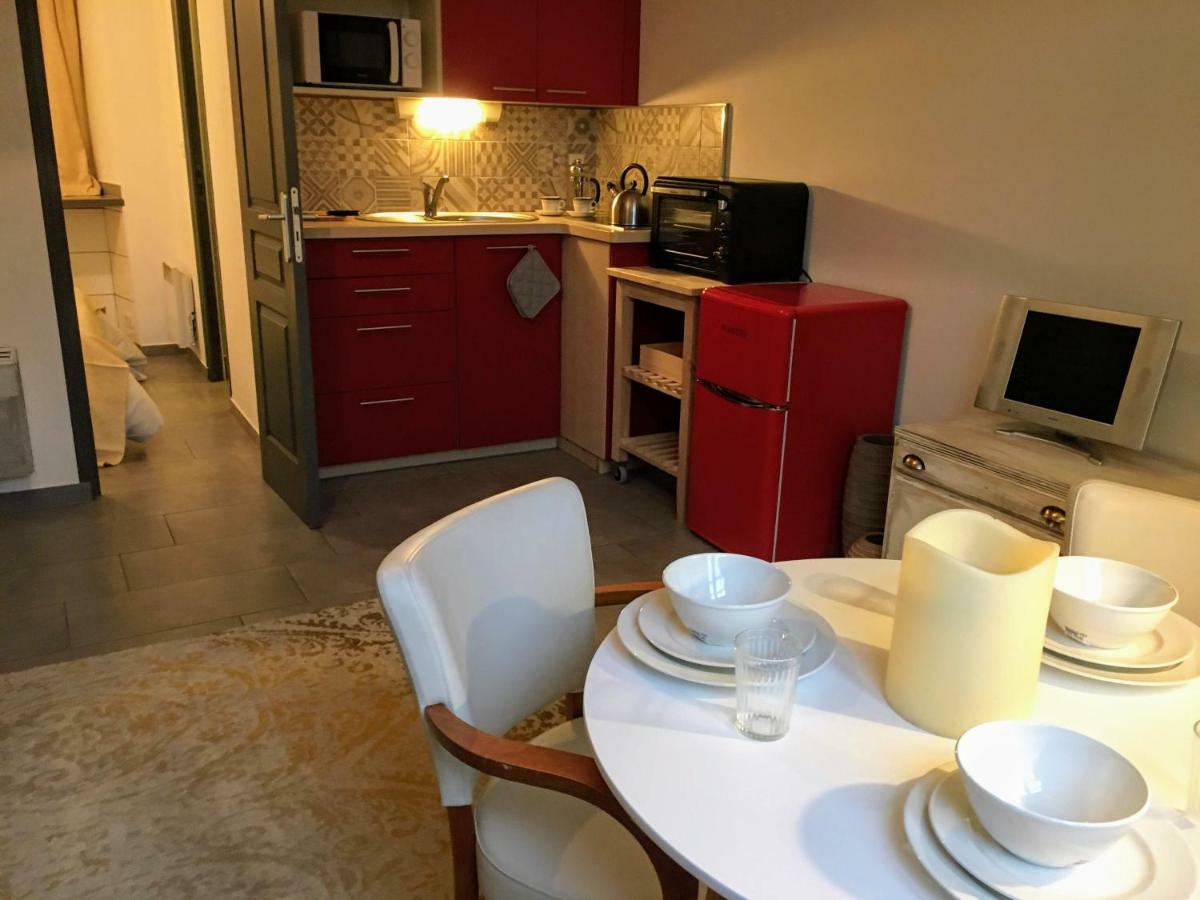 Gate House Lodge Динан Экстерьер фото